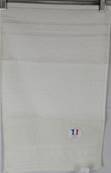 Serviette d'invité blanche et broderie anglaise