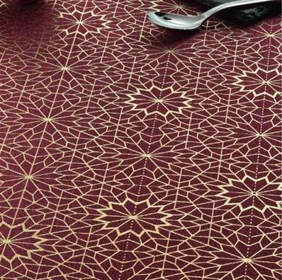 Nappe 150x350 cm Polyester à motifs Stella Rouge