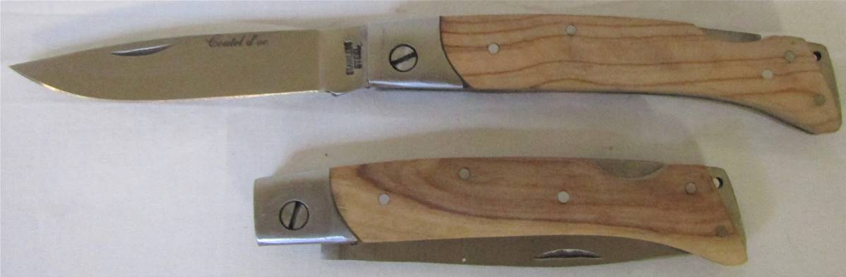 Couteau pliant fait main Le Pialincu en olivier