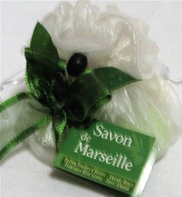 Pochon 4 mini-savons coeur olivier/amande douce