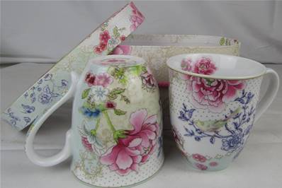 Coffret 2 tasses porcelaine fleurie