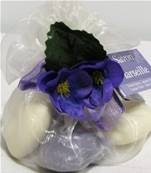 Pochon 4 mini-savons coeur violette/amande douce