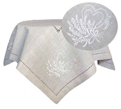 Nappe 85x85 brodé coeur et lavande