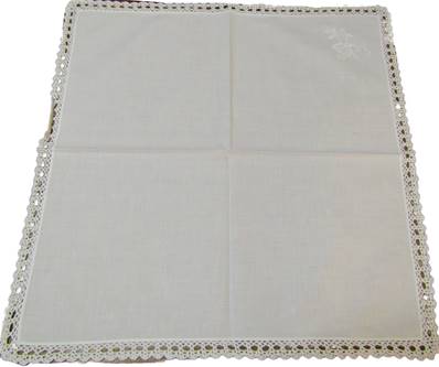 Serviette de table blanche bord dentelle crochet