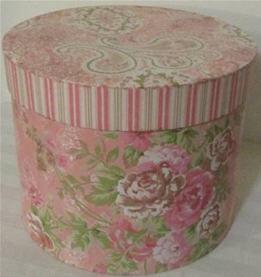 Boite à chapeau haute D30 rose